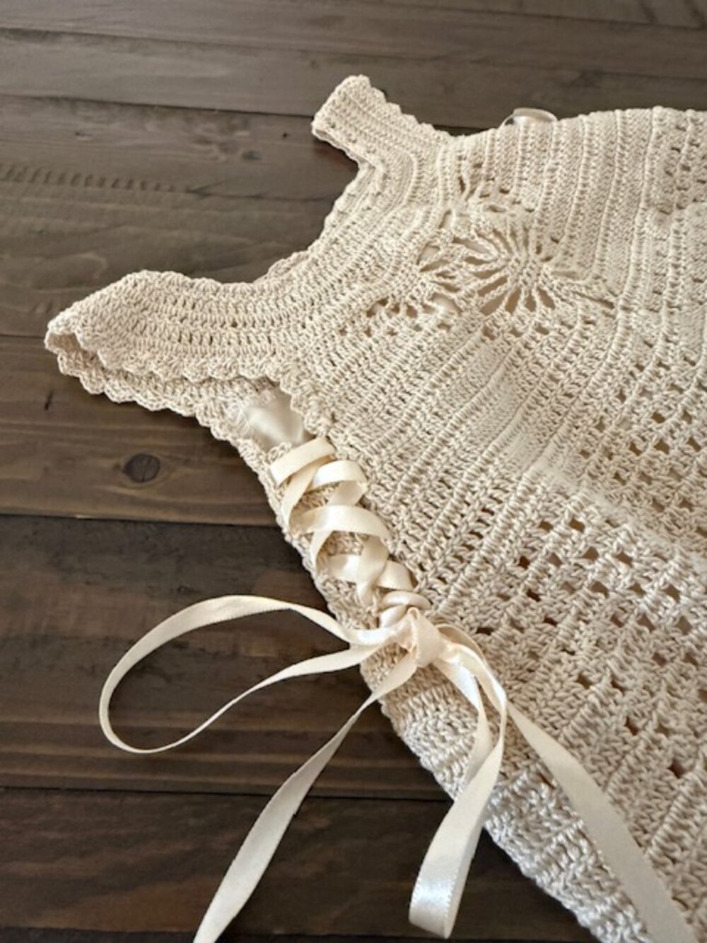 Crochet Baby Dress & Bloomers Set Ivory Lace Knit Boho Vintage Style - Picture 6 of 8